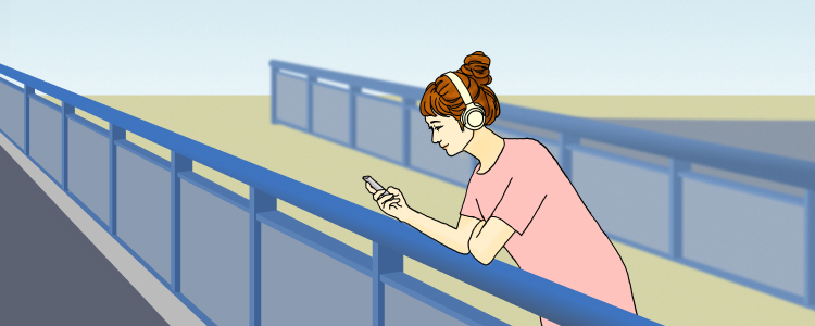 ヘッドフォンで音楽を聴く女性 01